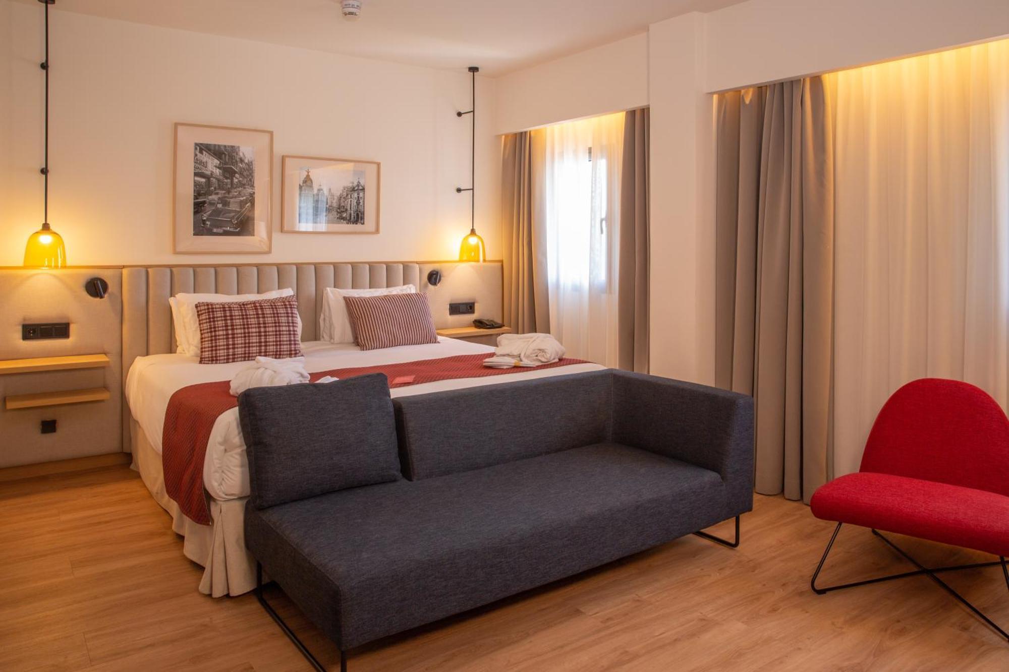 Hotel Ramada By Wyndham Madrid Getafe Exterior foto